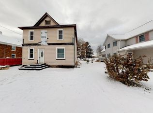 225 N Main St, Cochrane, WI 54622