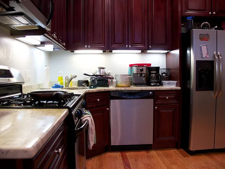 1081 Beacon St #1 — Photo 6
