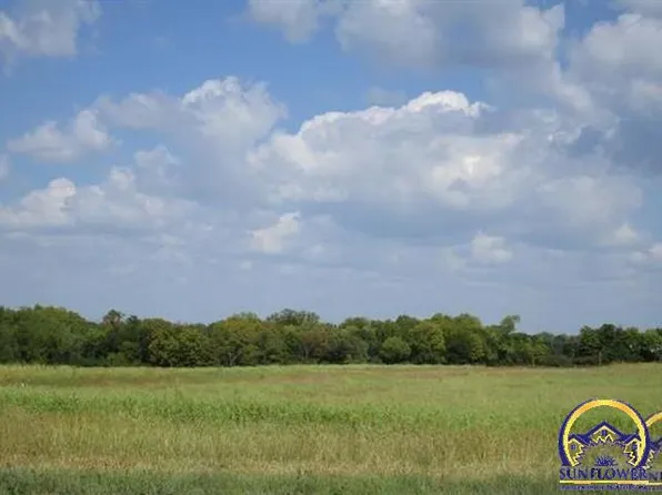 2500 SE 77th St, Berryton, KS 66409