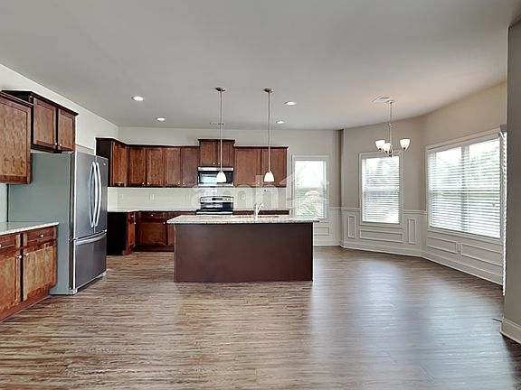 5th image of 4882 Tower View Dr