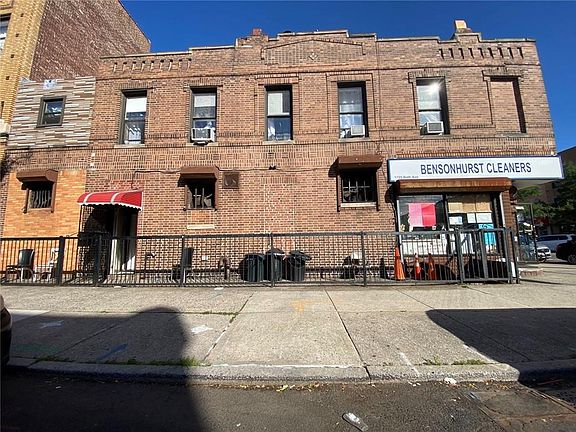 3rd image of 1725 Bath Ave