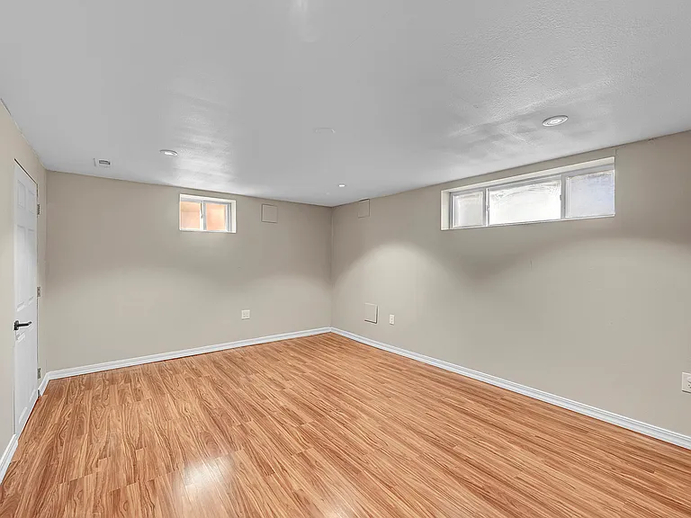 6260 Teller St — Photo 24