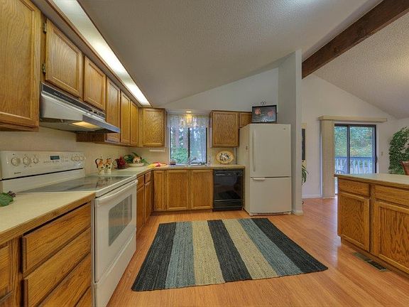 5th image of 3004 24th Avenue Ct SE