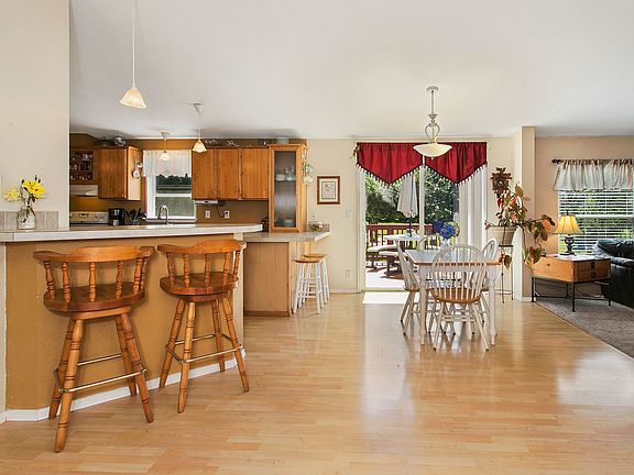 2nd image of 15016 300th St NE