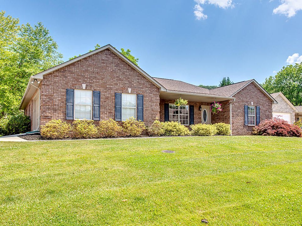 1st image of 7009 Pelsor Ln