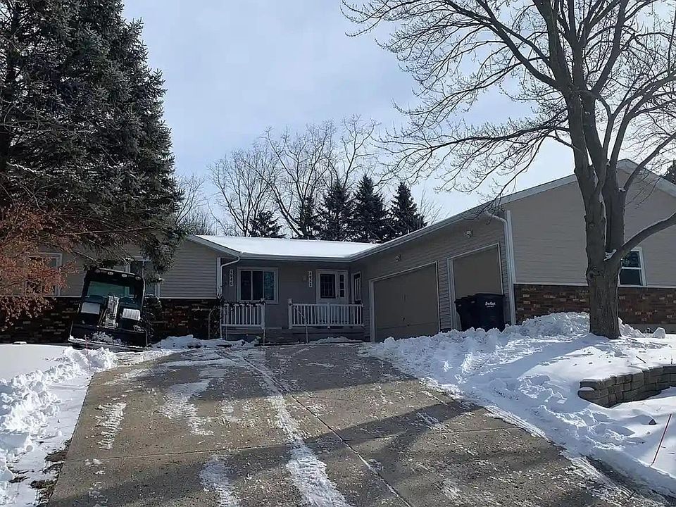 1st image of 4940 Stauffer Ave SE