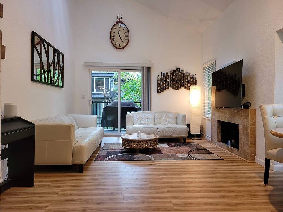 1st image of 14415 NE 30th Pl APT D22