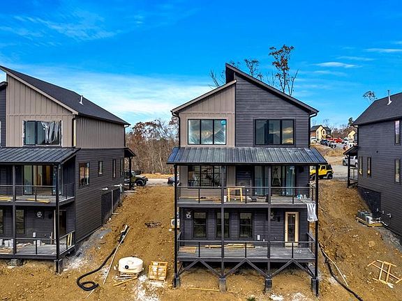 3rd image of 1210 Reedmont Way Lot 11