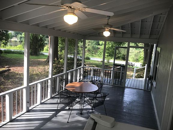 huge screened in porch