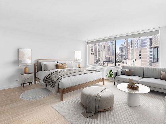 4th image of 70 W 37th St #Penthouse 4