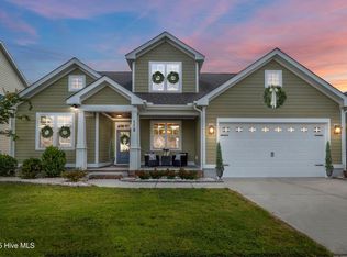 118 Sailor Sky Way, Hampstead, NC 28443