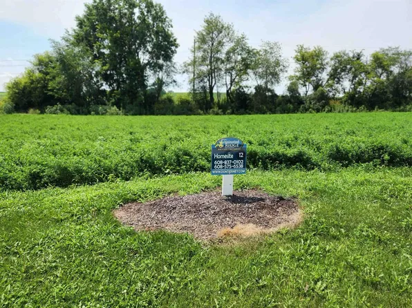 848 Valley Road #12, Dane, WI 53529