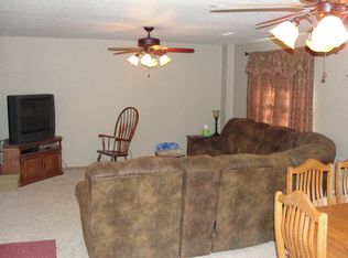 11907 County Road 4001, New Bloomfield, MO 65043