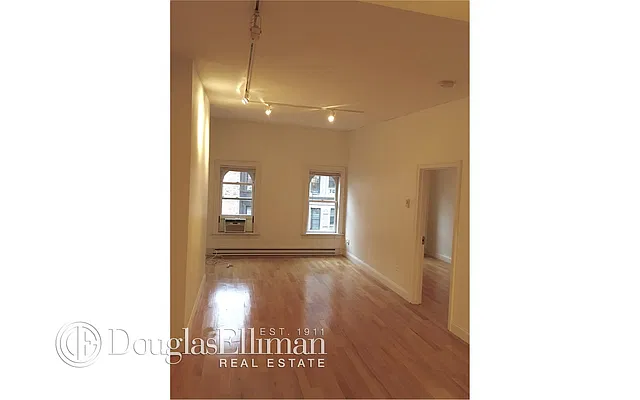 Rented by Douglas Elliman | media 15