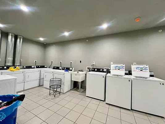 Rented by Arche Nest LLC | media 31