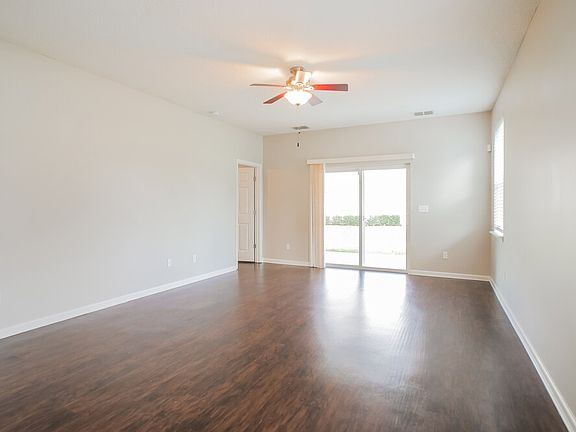 5th image of 58 Eagles Nest Ln