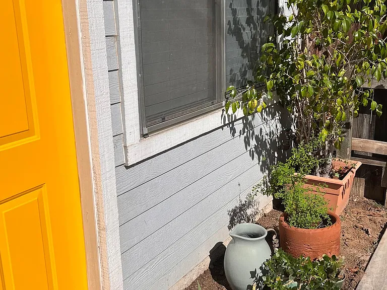 509 S 4th St — Photo 2