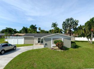 9820 NW 7th St, Hollywood, FL 33024