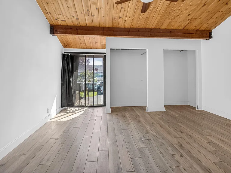4761 NW 2nd Ave #301 — Photo 35