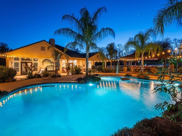 15410 Autumn Oaks Ct