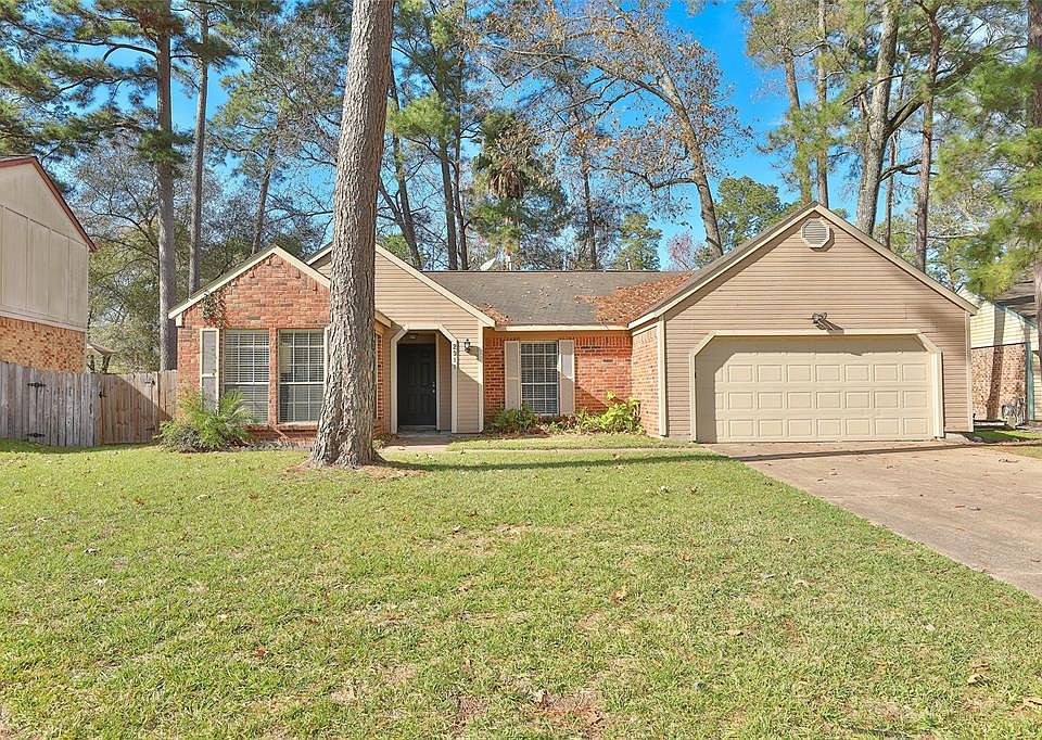 1st image of 2911 Royal Glen Dr