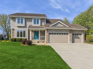 918 NE Barrington Ct, Ankeny, IA 50021
