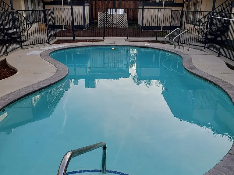 4702 E Alamos Ave — Photo 3