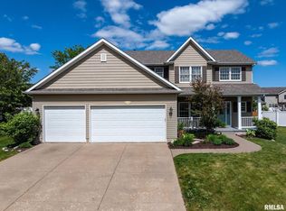 5817 Woodland Ave, Davenport, IA 52807