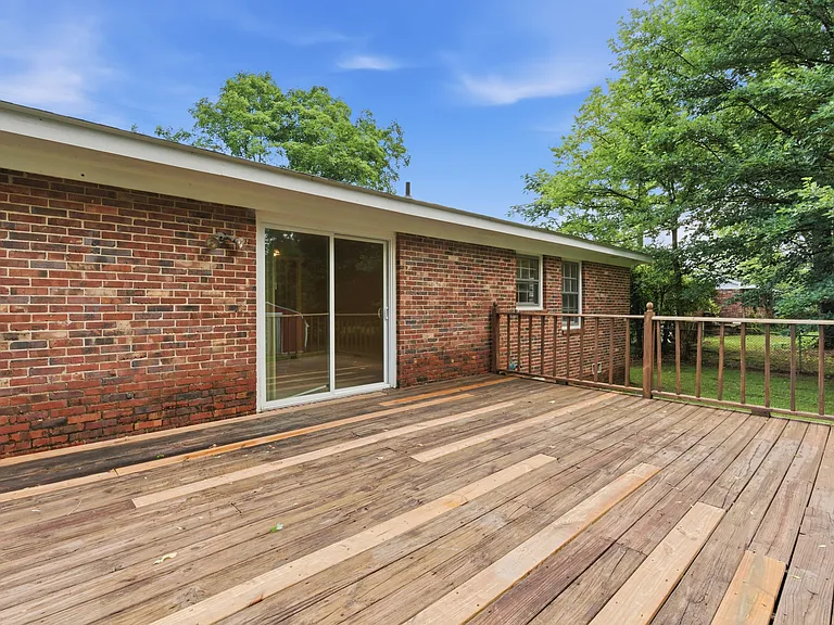 8413 Old Madison Pike — Photo 17
