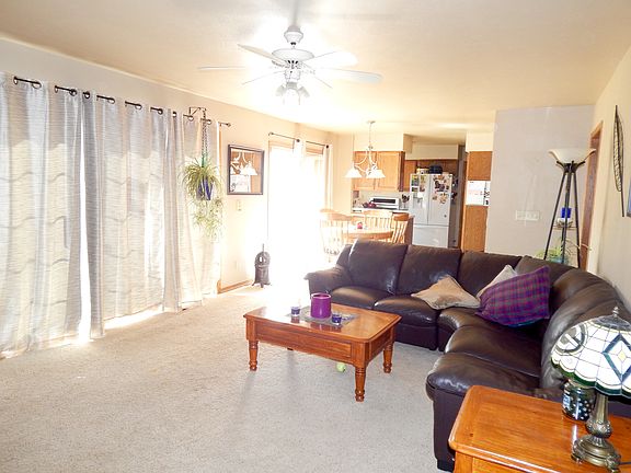 4th image of 1004 Briarwood Ln