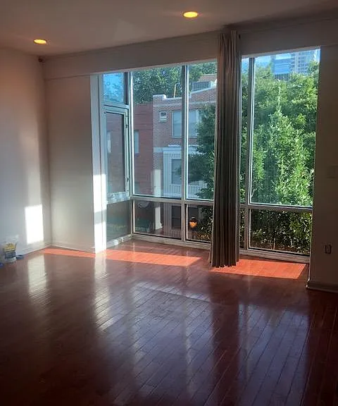 1638 South St #1 — Photo 3