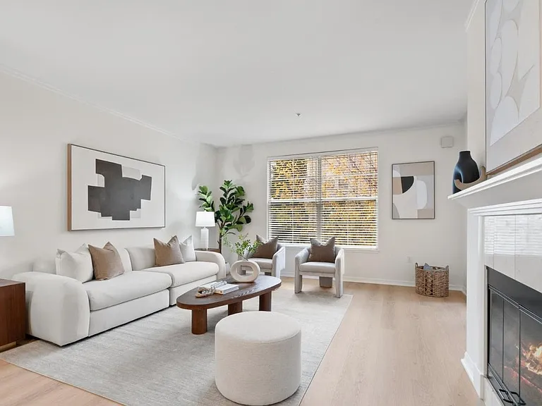 3901 Lick Mill Blvd #105 — Photo 4