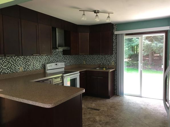 (undisclosed Address)