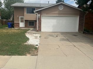 4243 Peach Tree Ct, Loveland, CO 80538