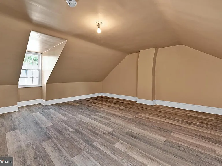 330 Beaver St #1 — Photo 20