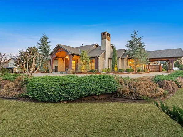 1418 Sherwood Ln, Nichols Hills, OK 73116