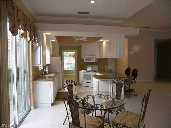 5th image of 5256 Hawkesbury Way