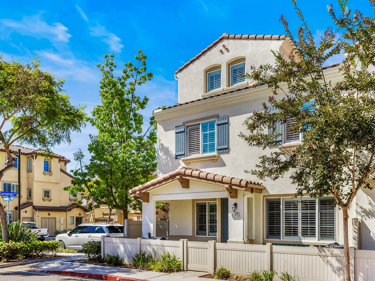 1636 Avenida Aviare #5 - - — Photo 2