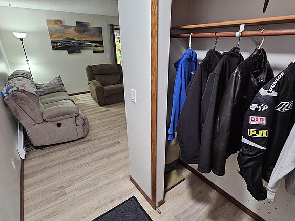3rd image of 2501 26th Ave S APT 24