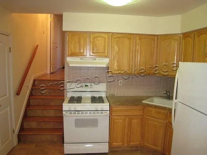 1 bed, $1,800 — Photo 3