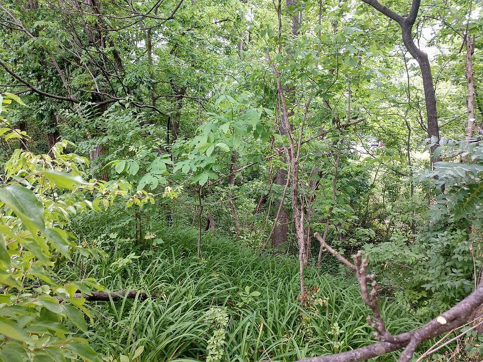 1st image of 3022 Mayfield Dr