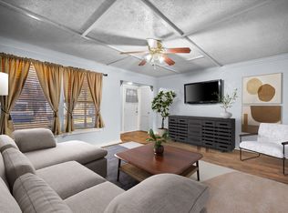 701 Poindexter Ave, Cleburne, TX 76033