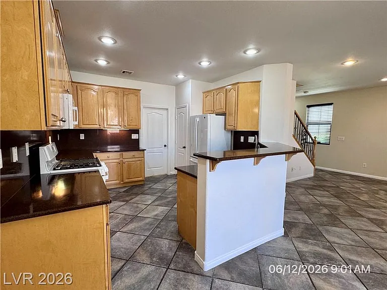 6255 W Arby Ave #246 — Photo 8