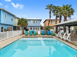 301 E Avenue C #2, Port Aransas, TX 78373
