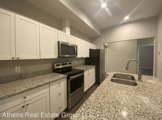 290 S Rocksprings St, Athens, GA 30606