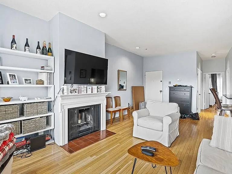 325 Columbus Ave #8 — Photo 3