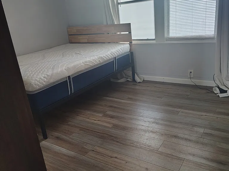 1005 Ferry St #D — Photo 19