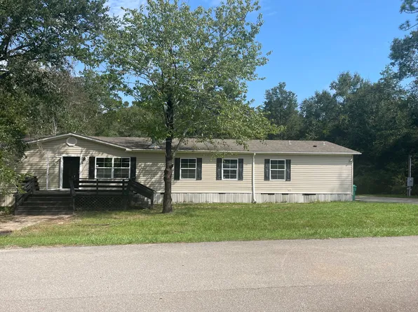 10715 Lilinoe Way, Diamondhead, MS 39525
