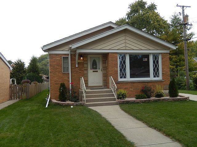 1st image of 4220 Adeline Dr