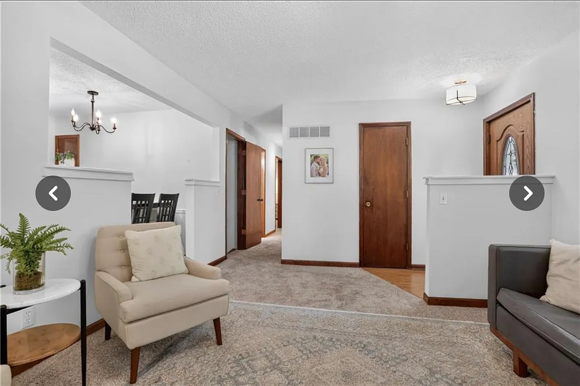 3 bed, 1267 sqft, $2,300 — Photo 3